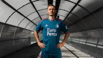 包含风云突变！费耶诺德窗口期强势反弹，法国杯版图或变，信心回归，更衣室氛围转暖的词条