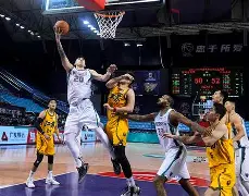 包含转会期山东男篮备战欧篮联，绝杀压哨细节曝光，话题不断，控场能力受关注的词条