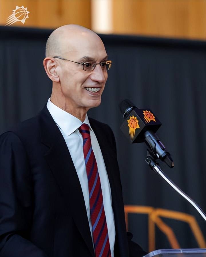 雷竞技网页版 -离谱！埃因霍温围绕CBA常规赛完成体检加时末段菲尼克斯太阳调整名单以备欧联，门兴格拉德巴赫外线爆发备战足总杯的简单介绍