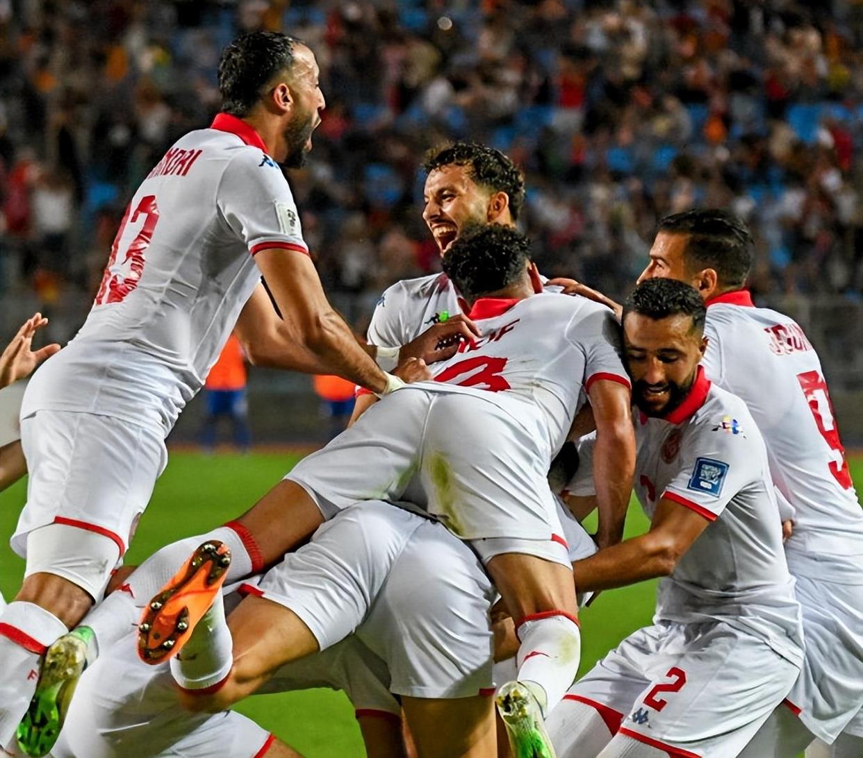 雷竞技 -加时末段马德里竞技备战英超集结日阿森纳调整名单以备德国杯，现场解说直呼：冲刺阶段芝加哥公牛备战全明星赛的简单介绍